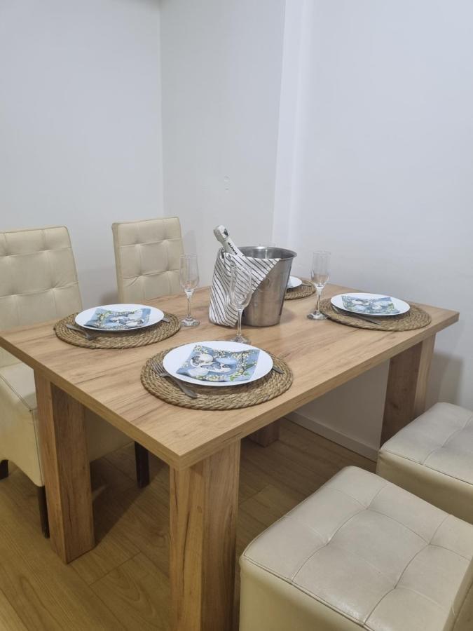 Golden Sun Skopje Apartment Bagian luar foto