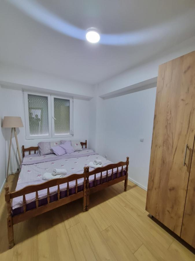 Golden Sun Skopje Apartment Bagian luar foto
